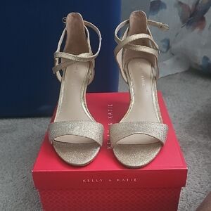 Kelly & Katie Glittery Gold Heels